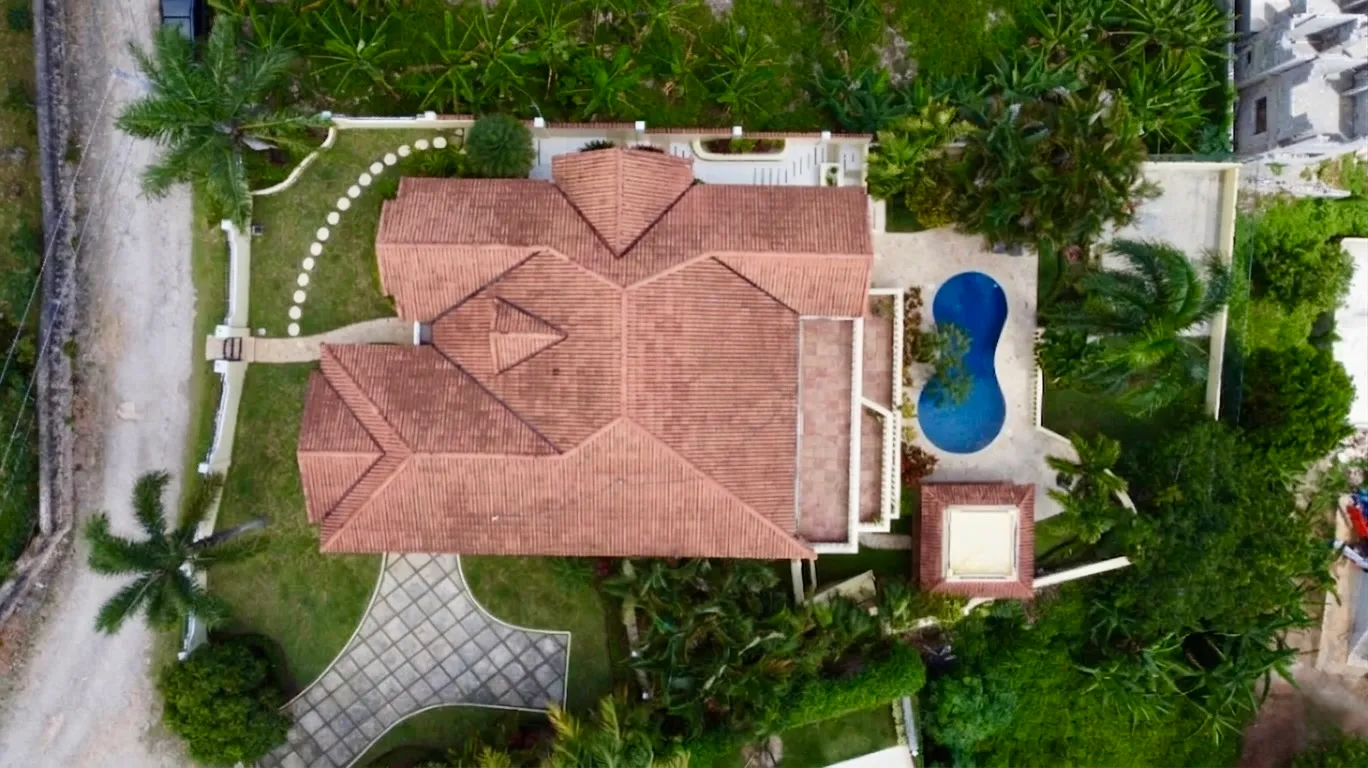 Villa with Ocean View, Pool, and Multiple Levels in Cabrera, Dominican Republic miniatura 3