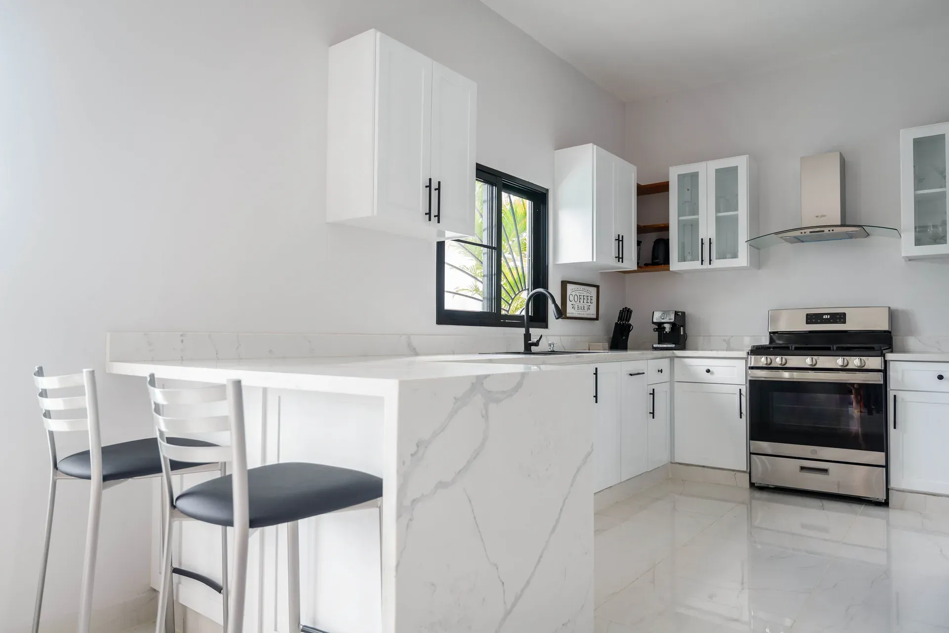 Modern Villa with Private Pool in Cabrera Close to the Sea and Town Center miniatura 5
