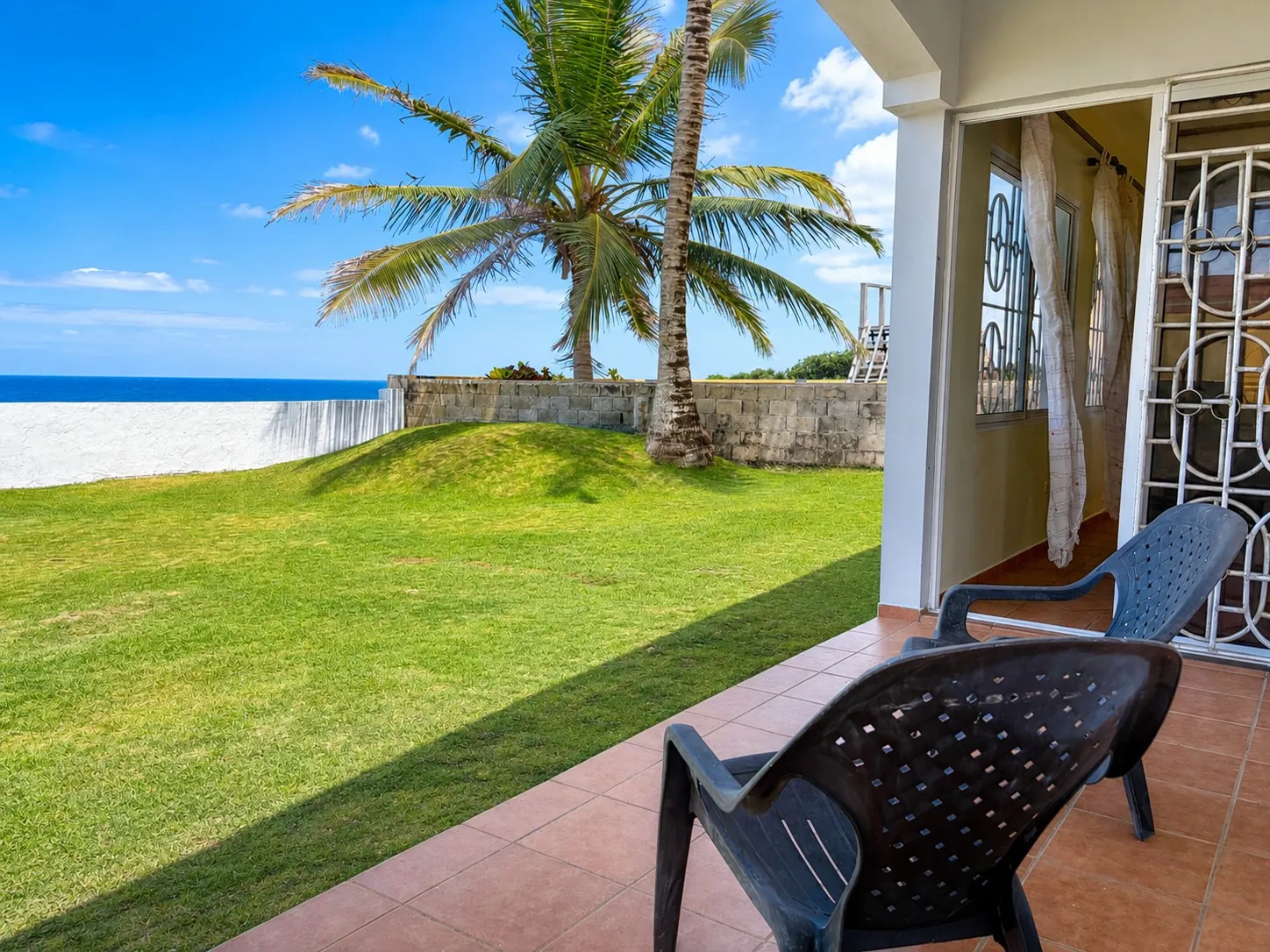 Propiedad Frente al Mar en Cabrera con Vista Libre y Alto Potencial miniatura 27