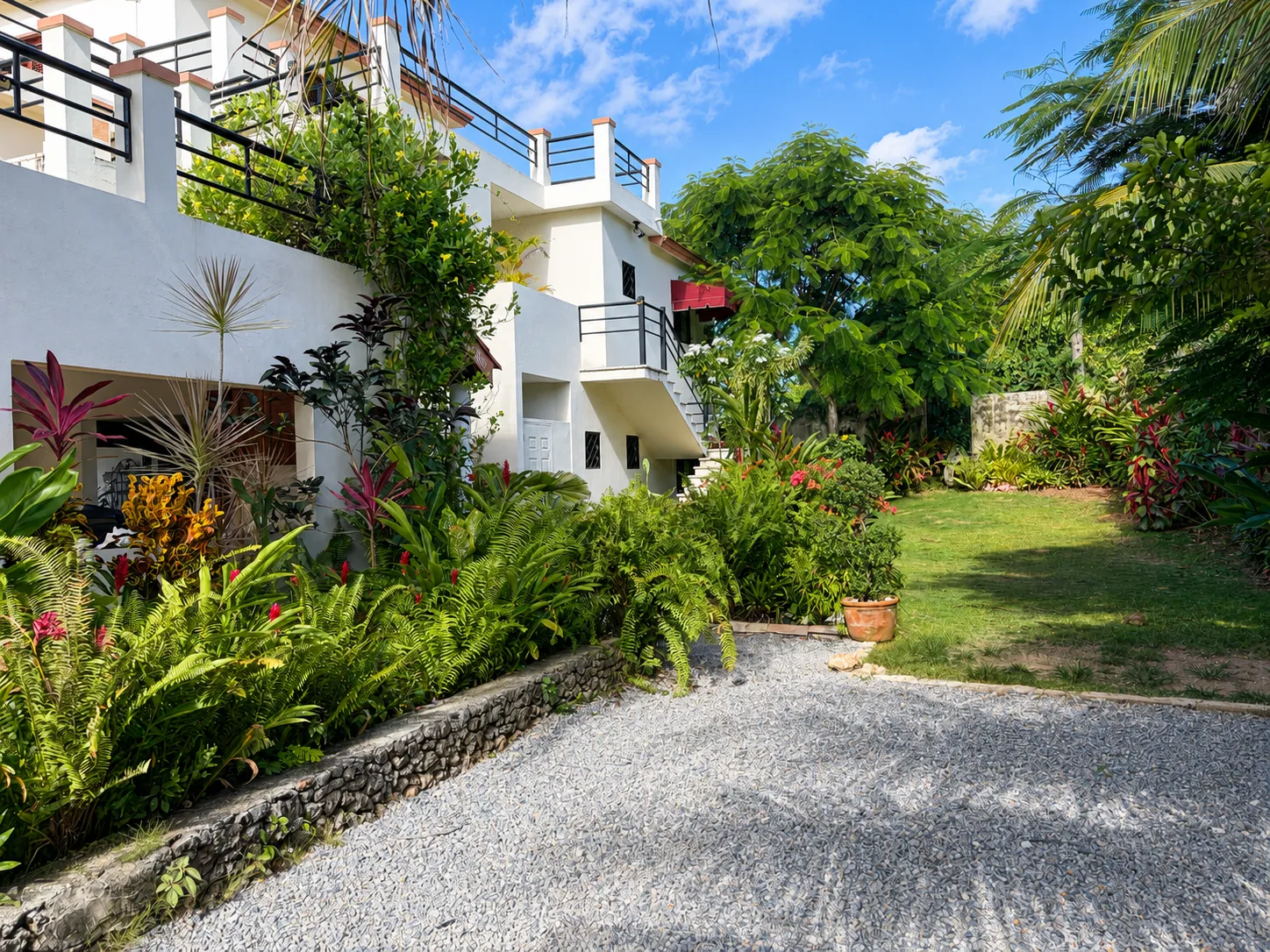 Villa con Piscina y Vista Panorámica al Mar en Cabrera miniatura 47