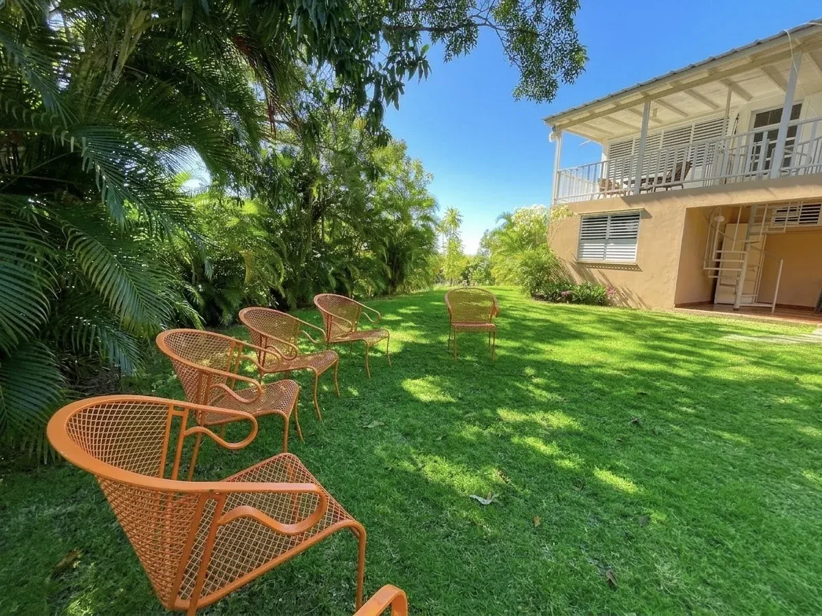 Casa en venta en Cabo Rojo, Puerto Rico, con vistas panorámicas, amplio terreno y excelente distribución miniatura 5