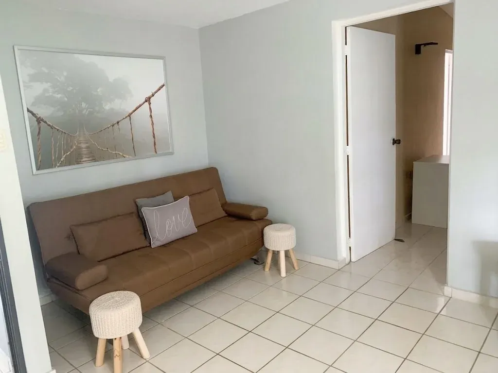 Casa en venta en Cabo Rojo, Puerto Rico, con vistas panorámicas, amplio terreno y excelente distribución miniatura 7